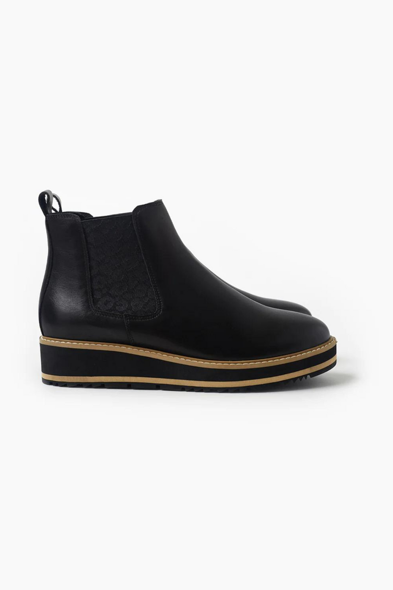 Jade Leather Boot Black